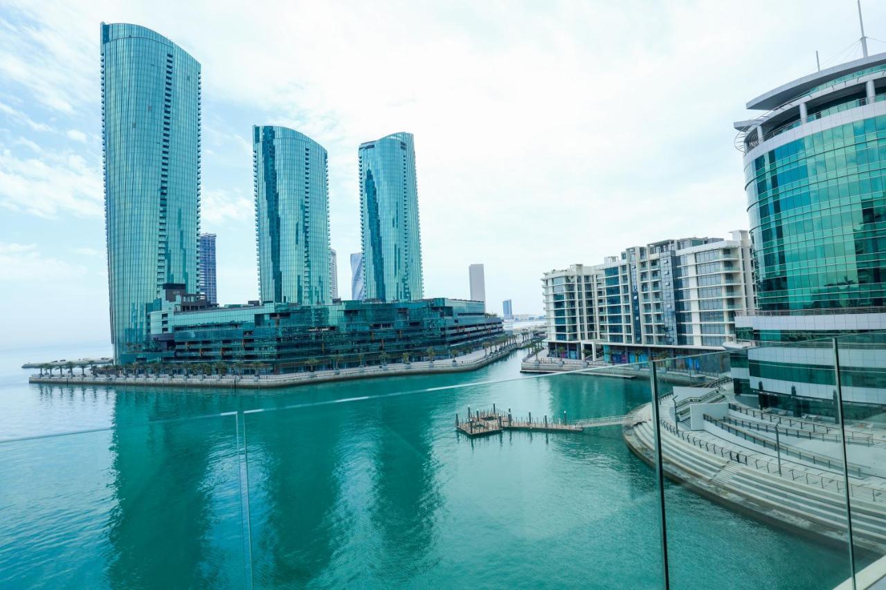 Charthouse Bahrain Hotel มานามา ภายนอก รูปภาพ The residential complex of Al Bandar