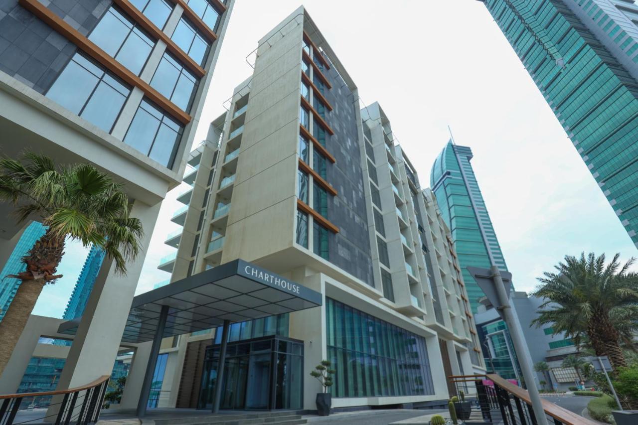Charthouse Bahrain Hotel มานามา ภายนอก รูปภาพ Charlotte Leta
