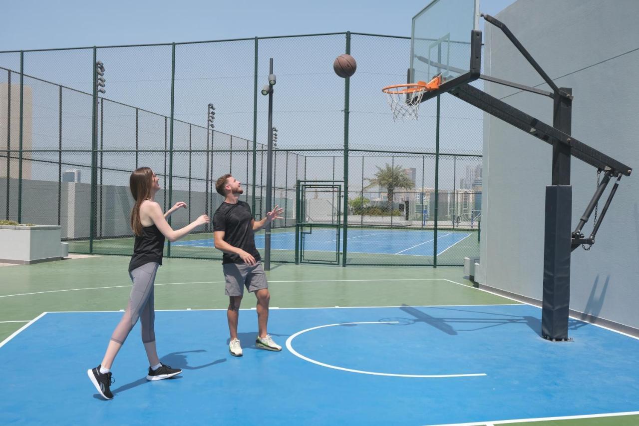 Charthouse Bahrain Hotel มานามา ภายนอก รูปภาพ Basketball at the Dubai Sports Hub