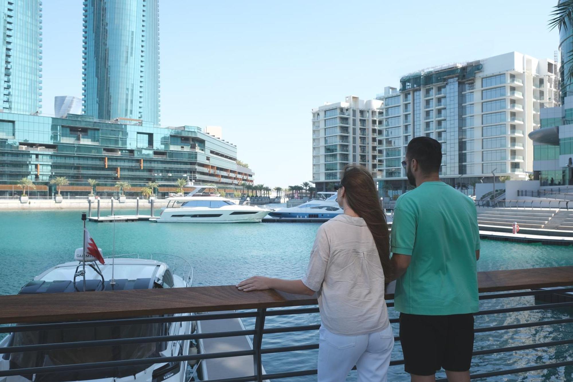 Charthouse Bahrain Hotel มานามา ภายนอก รูปภาพ Marina Walk